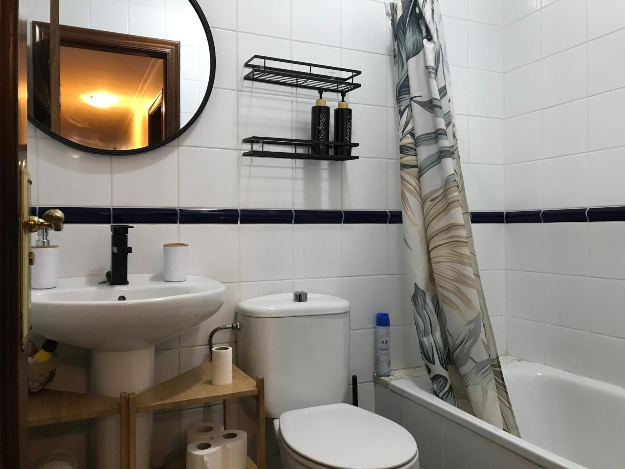 Apartamento Con Amplia Terraza Cerca Del Hospital Clinico Santiago de Compostela Kültér fotó